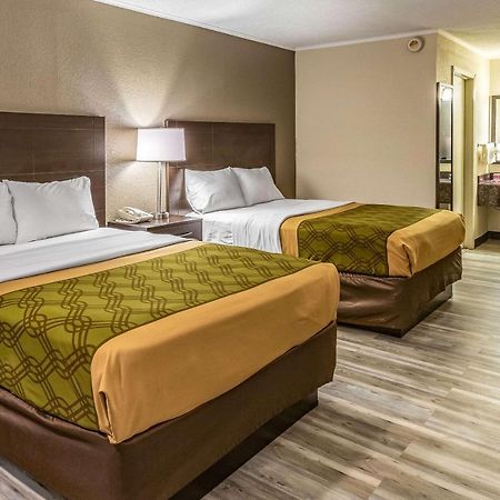 Econo Lodge Inn & Suites Newton Εξωτερικό φωτογραφία