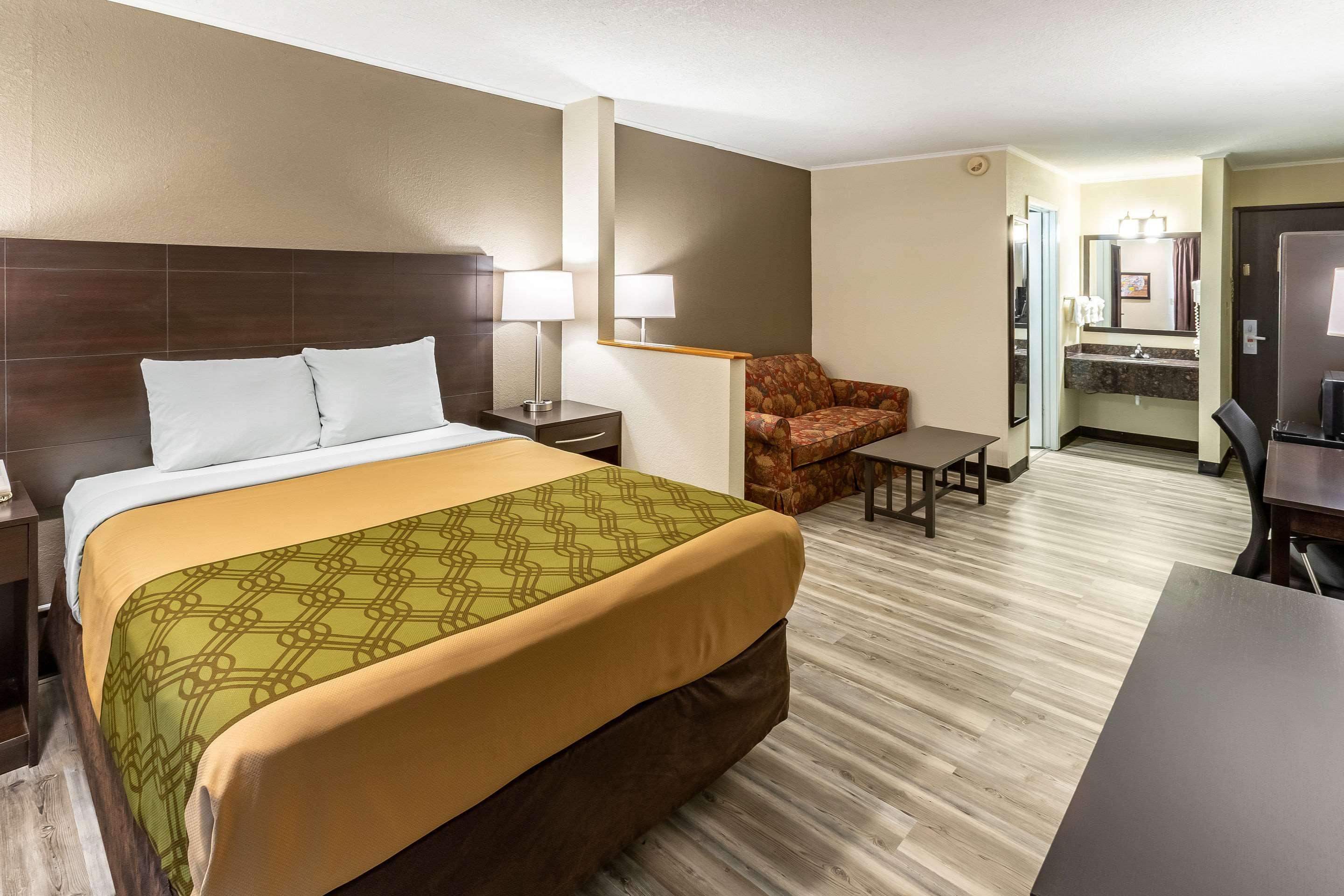 Econo Lodge Inn & Suites Newton Εξωτερικό φωτογραφία