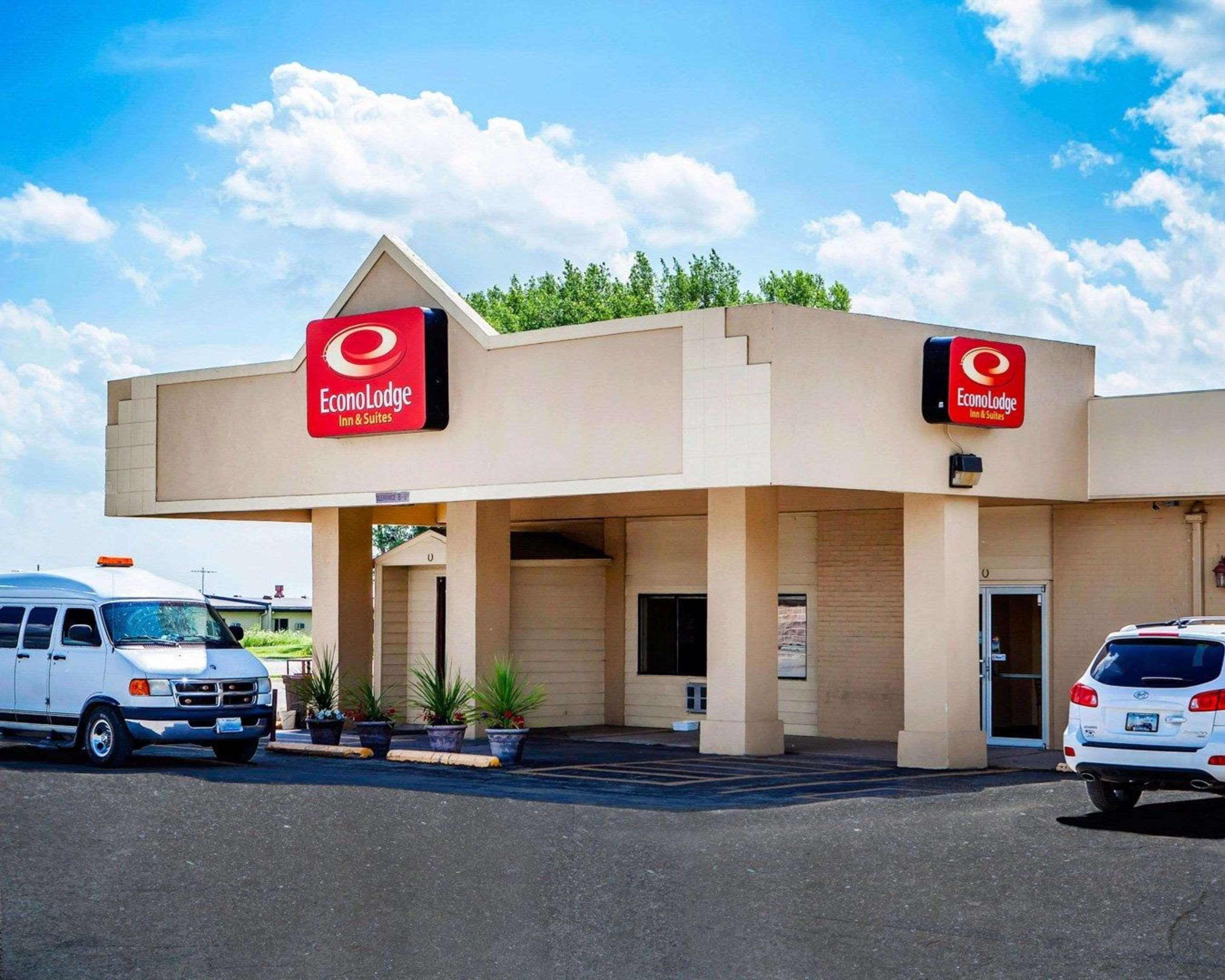 Econo Lodge Inn & Suites Newton Εξωτερικό φωτογραφία