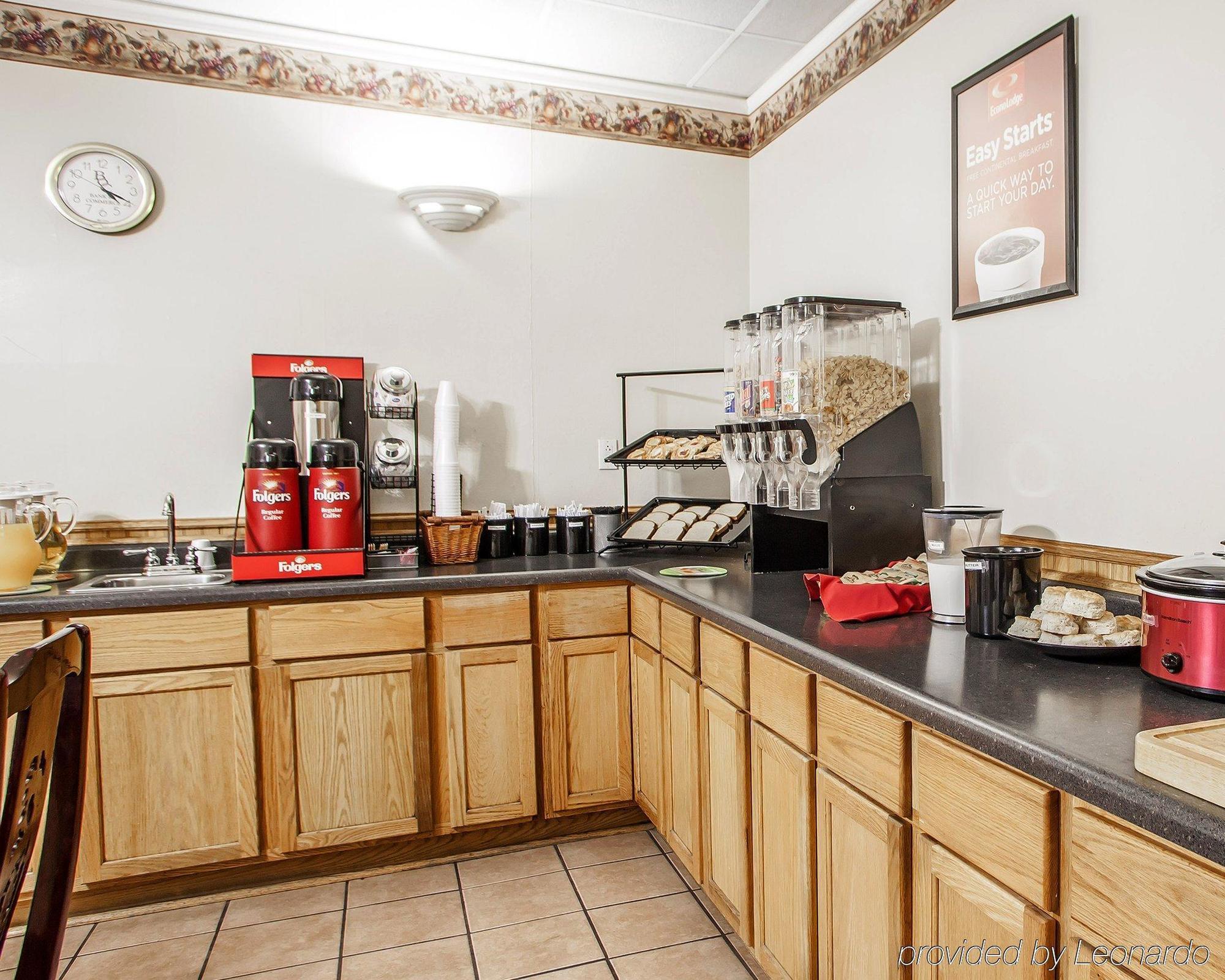 Econo Lodge Inn & Suites Newton Εξωτερικό φωτογραφία
