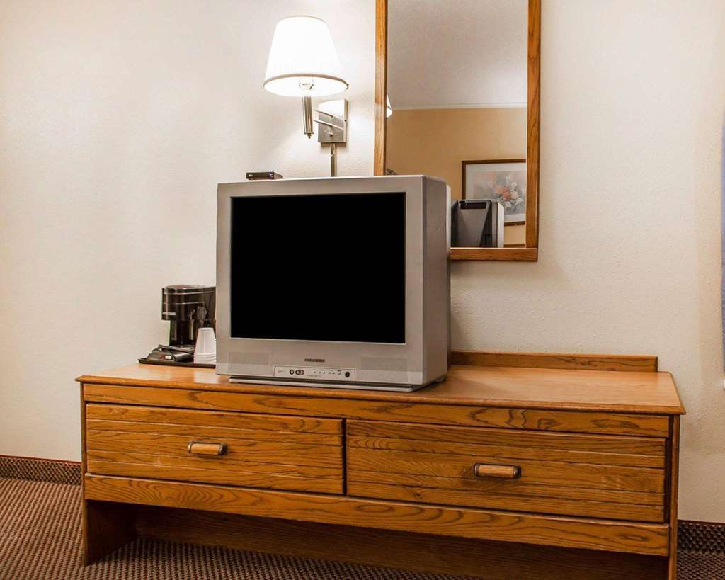 Econo Lodge Inn & Suites Newton Δωμάτιο φωτογραφία