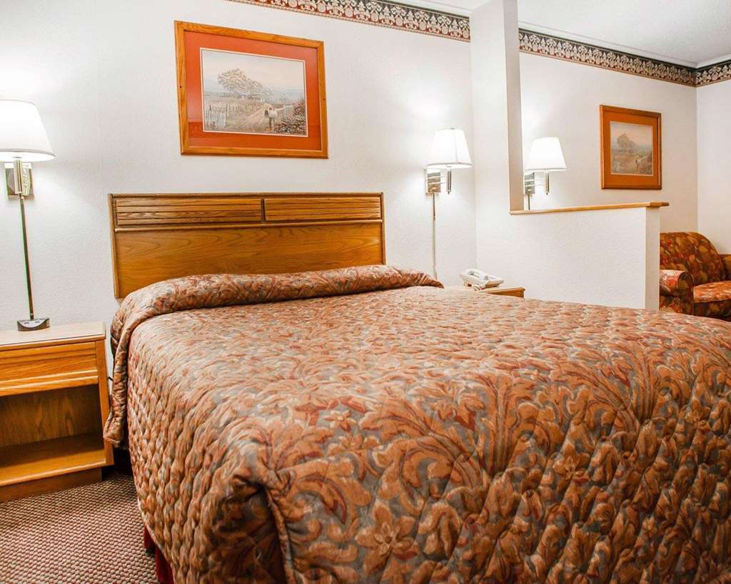 Econo Lodge Inn & Suites Newton Δωμάτιο φωτογραφία