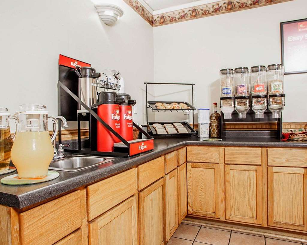 Econo Lodge Inn & Suites Newton Εστιατόριο φωτογραφία